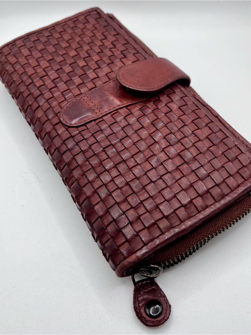 Authentic Ashwood Leather Vintage Woven Zip-Around Large Organizer Wallet Purse